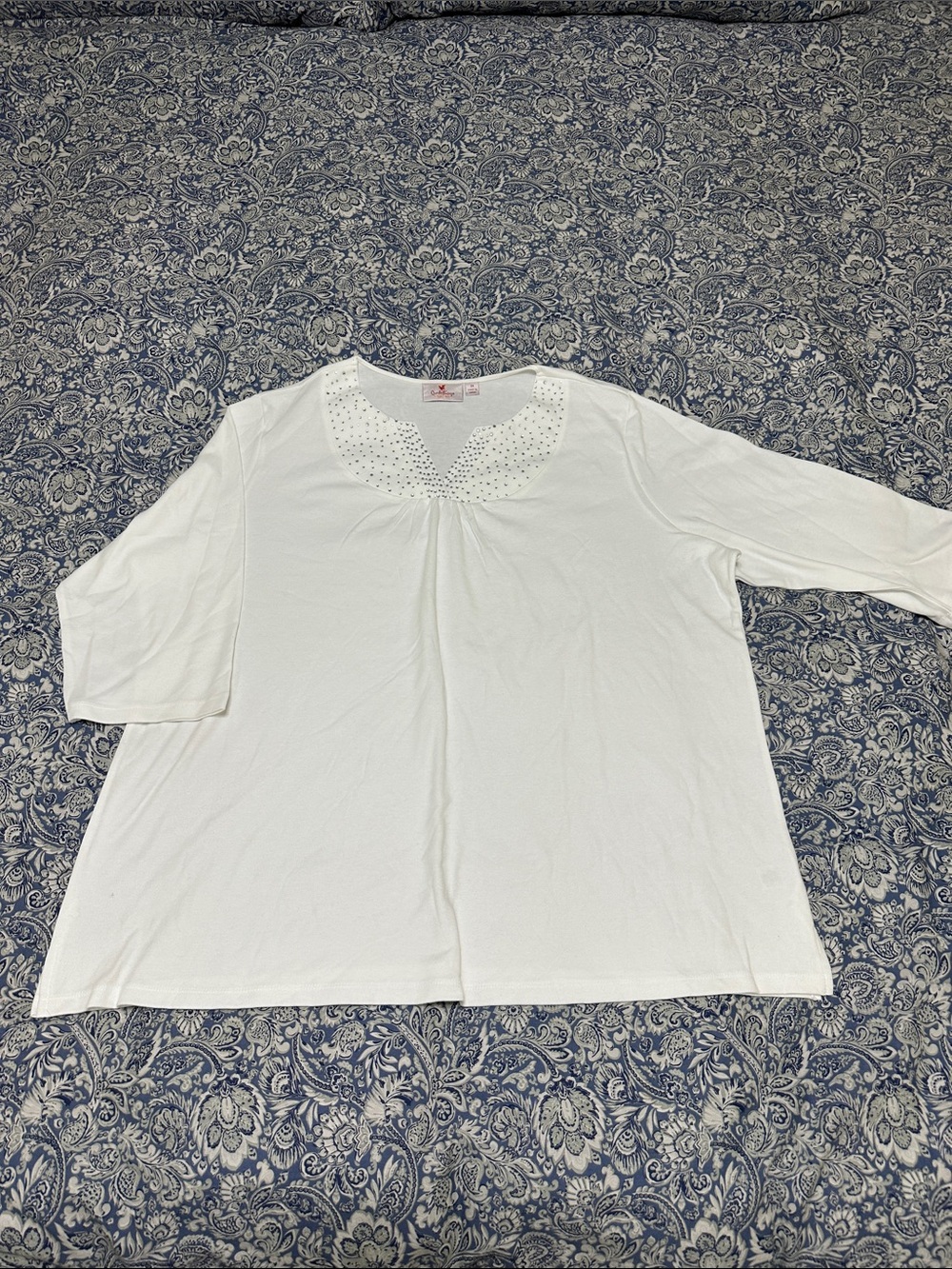 Quacker Factory White Embellished V-Neck Tunic